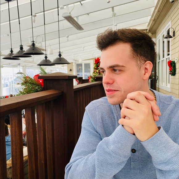 Meet your Posher, Kyle - Picture 1 of 1